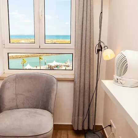 A38 - Rising Sun Top-floor Flat * Lagos