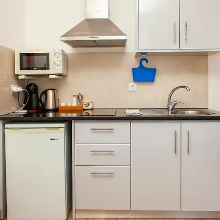 Apartamento A38 - Rising Sun Top-floor Flat