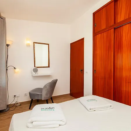 Rising Sun Top-floor Flat * Lagos