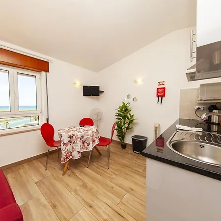 Lägenhet Rising Sun Top-floor Flat Lagos